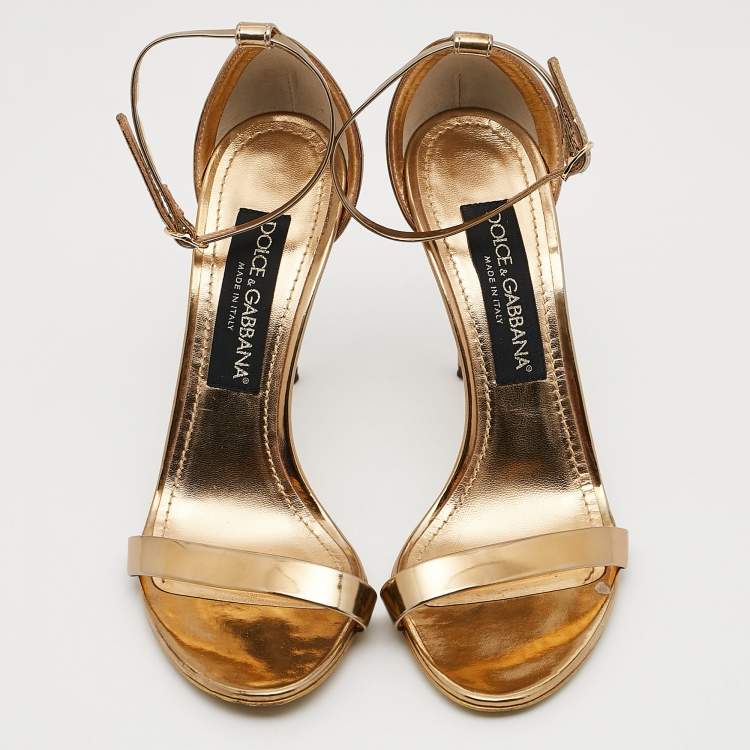 مملوكة مسبقًا Dolce & Gabbana Gold Mirror Leather Ankle Strap Sandals Size 37.5