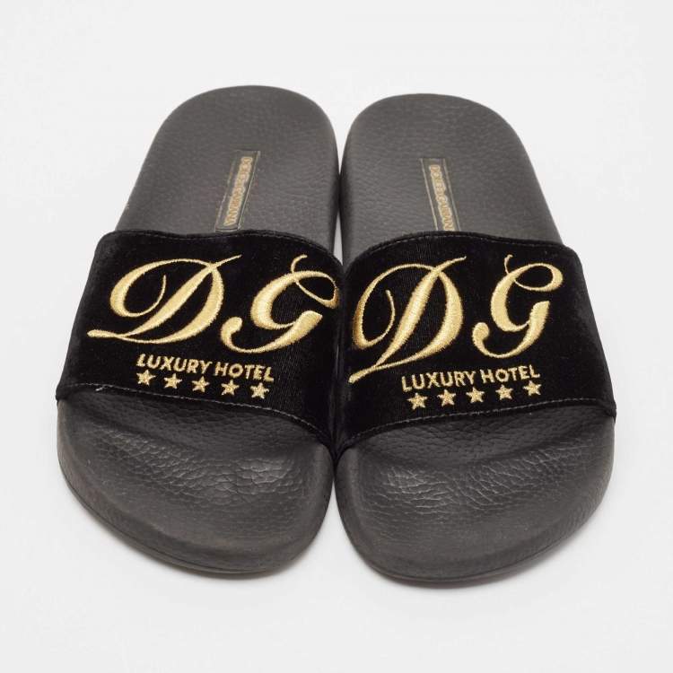 Pre Owned Dolce & Gabbana Black Velvet DG Embroidered Flat Pool Slides Size 37