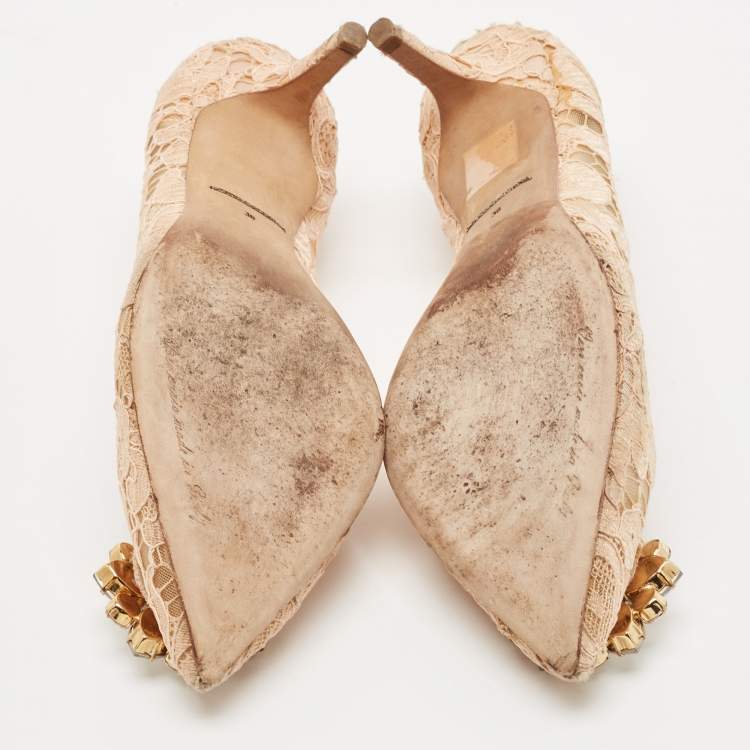 Pre Owned Dolce & Gabbana Beige Lace Bellucci Crystal Embellished Pointed Toe Pumps Size 38