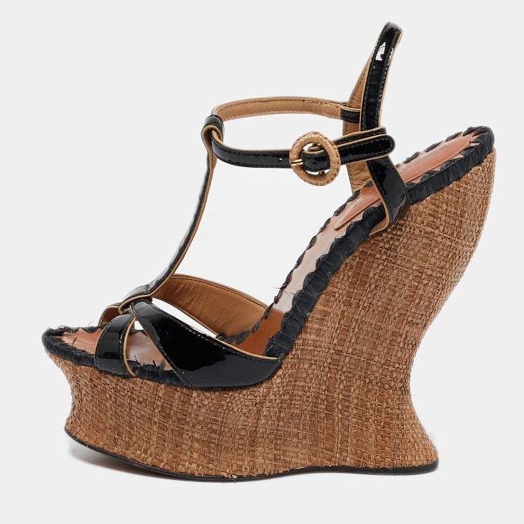 Pre Owned Dolce & Gabbana Black/Beige Patent and Raffia Cork Wedge Ankle Strap Sandals Size 39