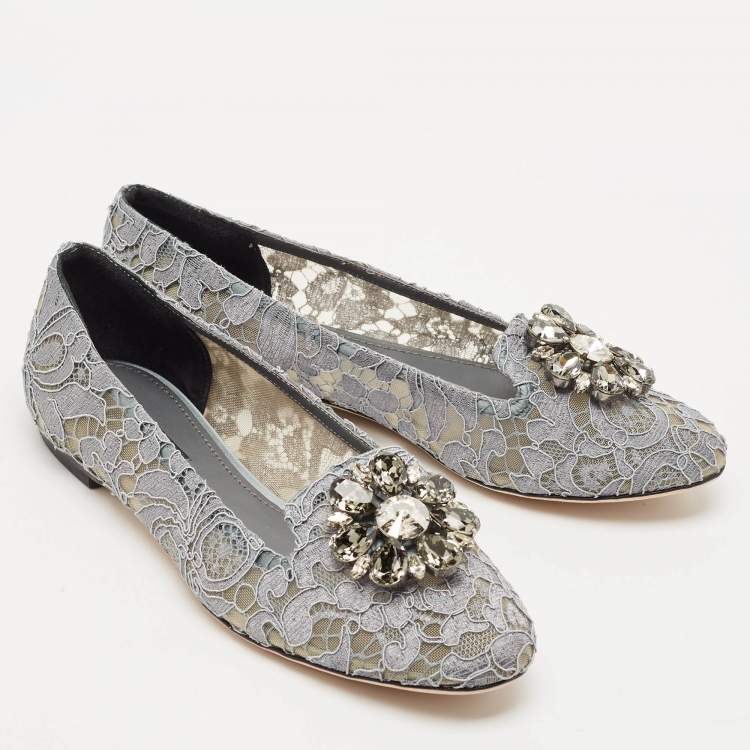 Pre Owned Dolce & Gabbana Grey Lace Crystal Embellished Taormina Ballet Flats Size 38.5