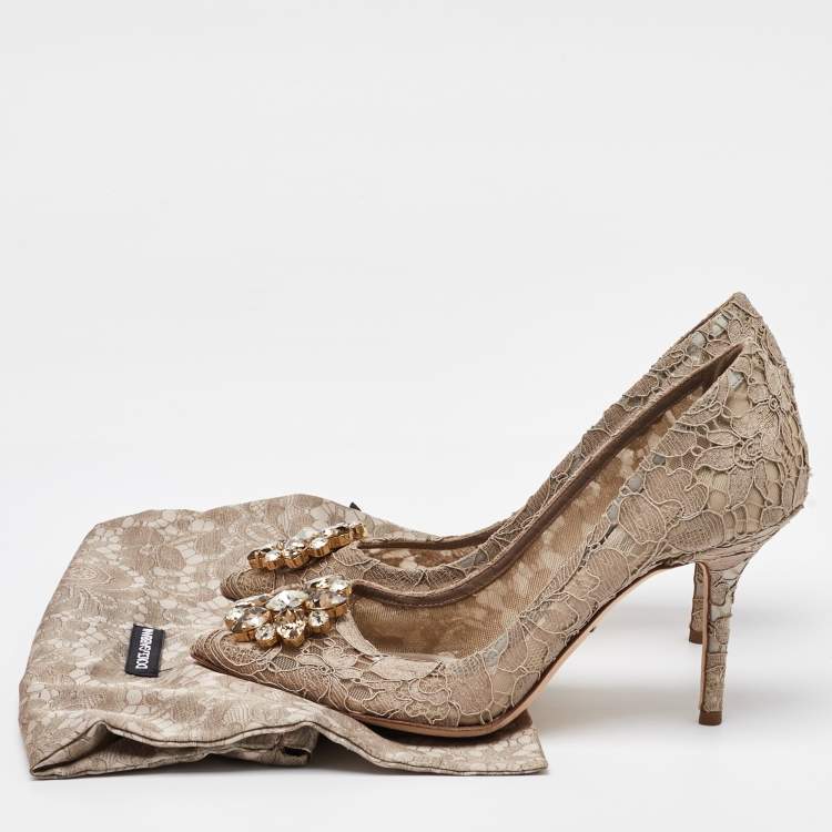 Pre Owned Dolce & Gabbana Beige Lace Bellucci Crystal Embellishment Pumps Size 39.5