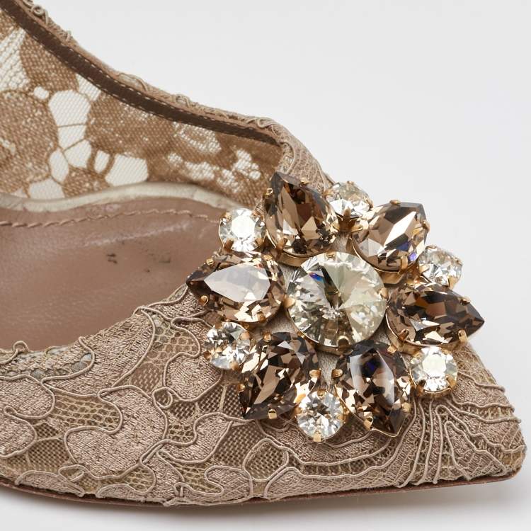Pre Owned Dolce & Gabbana Beige Lace Bellucci Crystal Embellishment Pumps Size 39.5