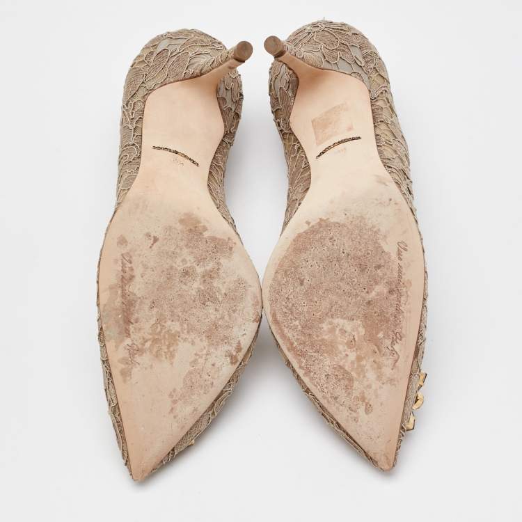 Pre Owned Dolce & Gabbana Beige Lace Bellucci Crystal Embellishment Pumps Size 39.5