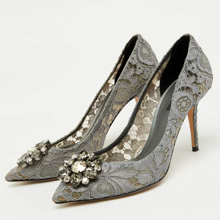 Pre Owned Dolce & Gabbana Grey Lace Bellucci Crystal Embellishment Pumps Size 39.5
