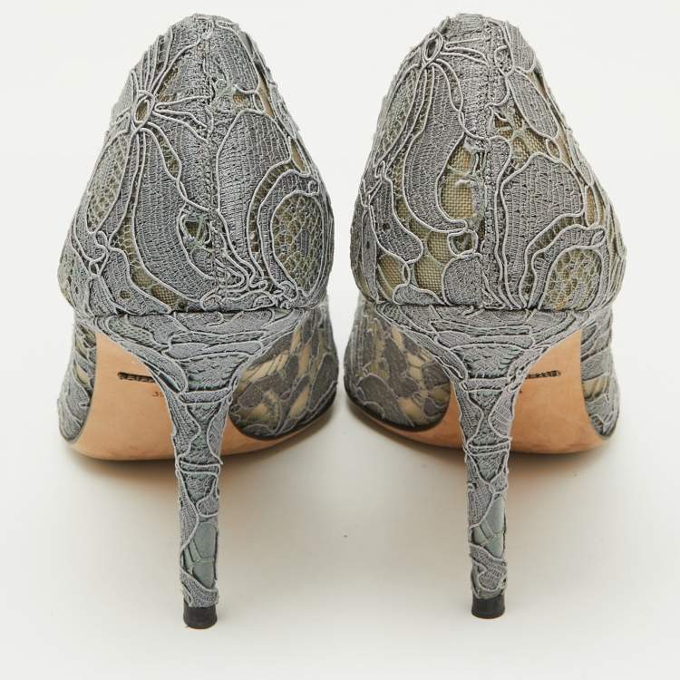 Pre Owned Dolce & Gabbana Grey Lace Bellucci Crystal Embellishment Pumps Size 39.5