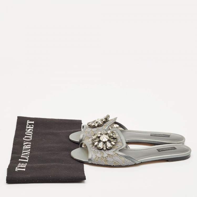 Pre Owned Dolce & Gabbana Grey Lace Crystal Embellished Flat Slide Sandals Size 39