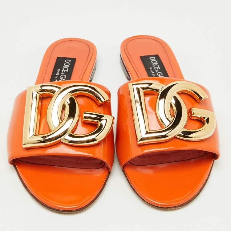 Pre Owned Dolce & Gabbana Orange Patent Leather DG Logo Flat Slide Sandals Size 36