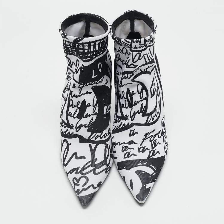 Pre Owned Dolce & Gabbana Black/White Stretch Knit Graffiti Sock Ankle Length Boots Size 39