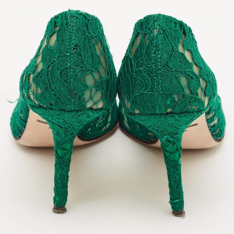 Pre Owned Dolce & Gabbana Green Lace Bellucci Crystal Embellished Pumps Size 39.5