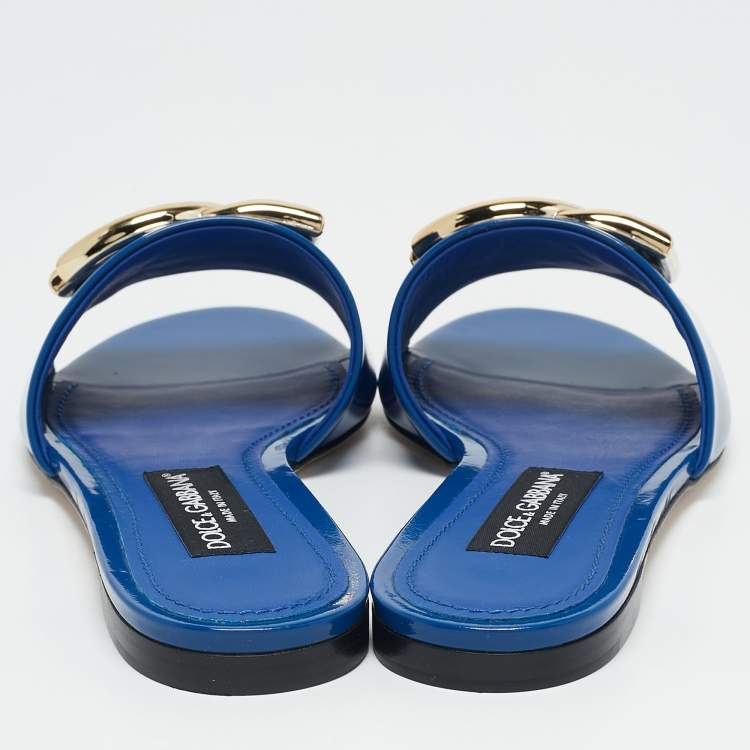 Pre Owned Dolce & Gabbana Blue Patent Leather DG Bianca Flat Slide Sandals Size 39