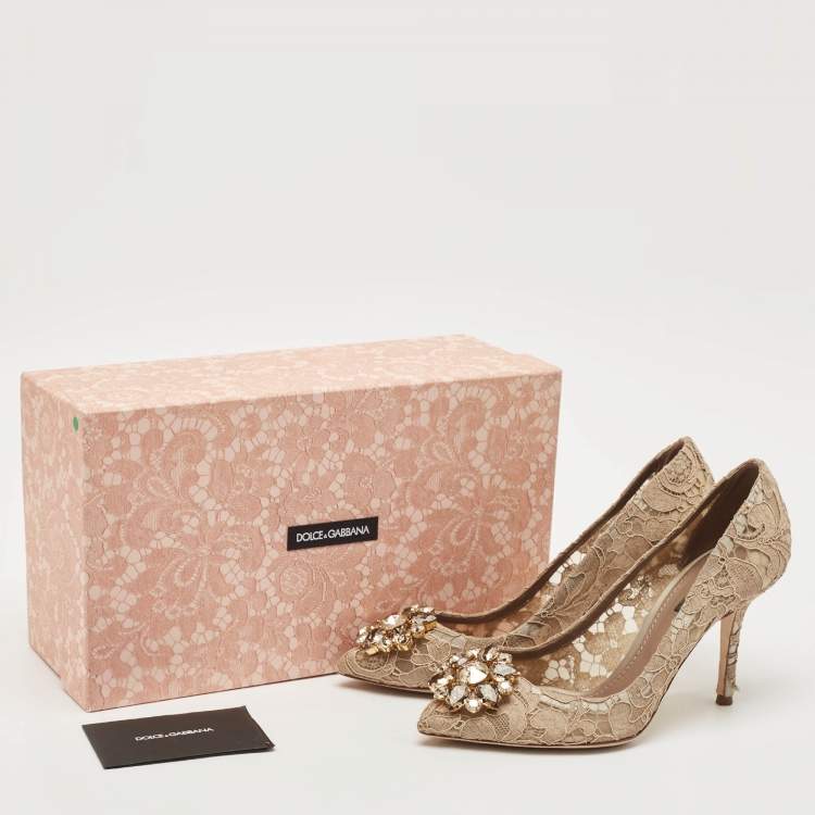 Pre Owned Dolce & Gabbana Beige Lace Bellucci Pumps Size 38
