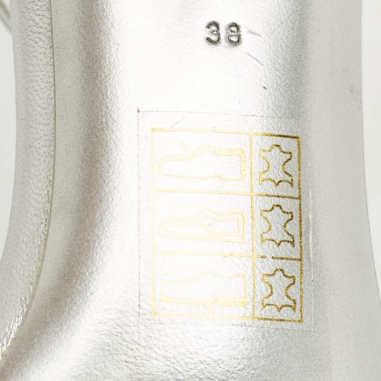Pre Owned Dolce & Gabbana Silver Leather Keira DG Baroque Sandals Size 38