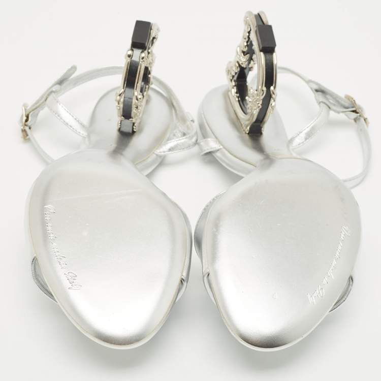Pre Owned Dolce & Gabbana Silver Leather Keira DG Baroque Sandals Size 38