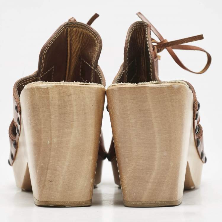 Pre Owned Dolce & Gabbana Brown Leather Bow Wooden Clogs Size 39