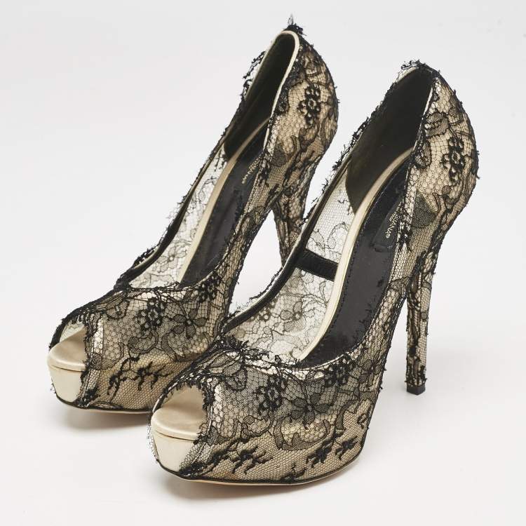 Pre Owned Dolce & Gabbana Black/Beige Lace and Satin Peep Toe Platform Pumps Size 40