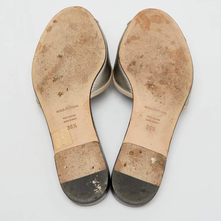 Pre Owned Dolce & Gabbana Silver Iguana Laminated Leather Flat Slide Sandals Size 36.5