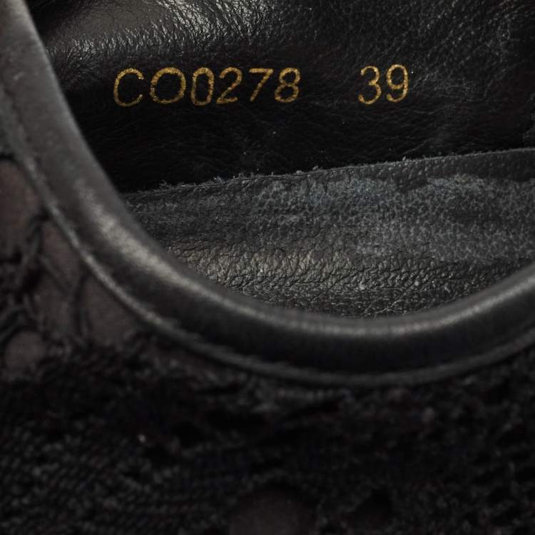 Pre Owned Dolce & Gabbana Black Lace and Leather Lace Up Sneakers Size 39