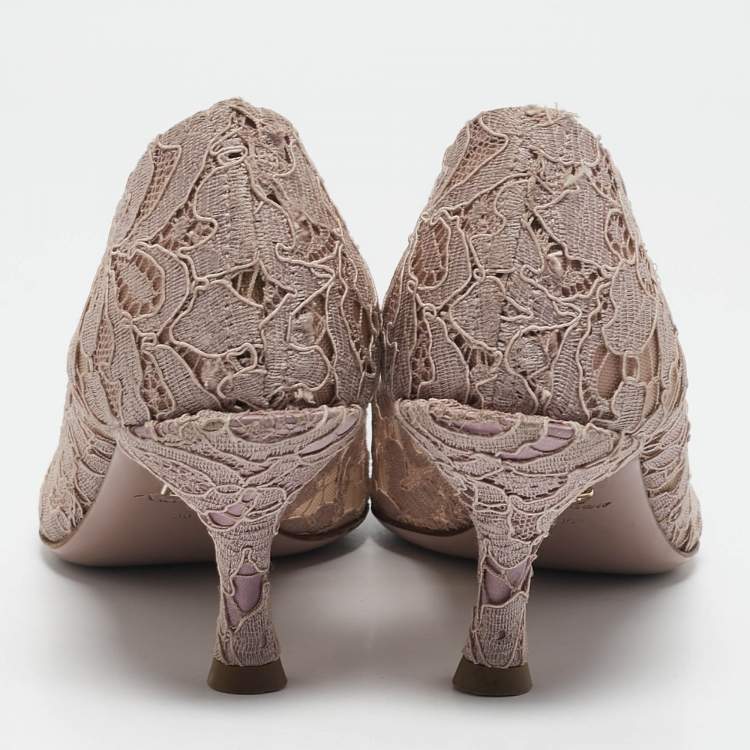 Pre Owned Dolce & Gabbana Lilac Lace Brooch Detail Rainbow Pumps Size 36