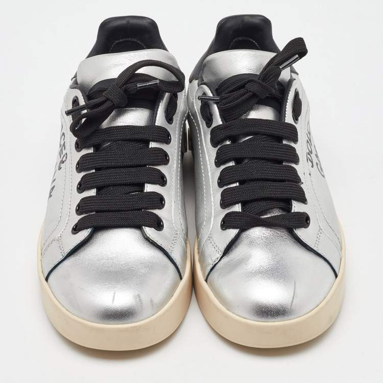 Pre Owned Dolce & Gabbana Silver/Black Leather Low Top Sneakers Size 35