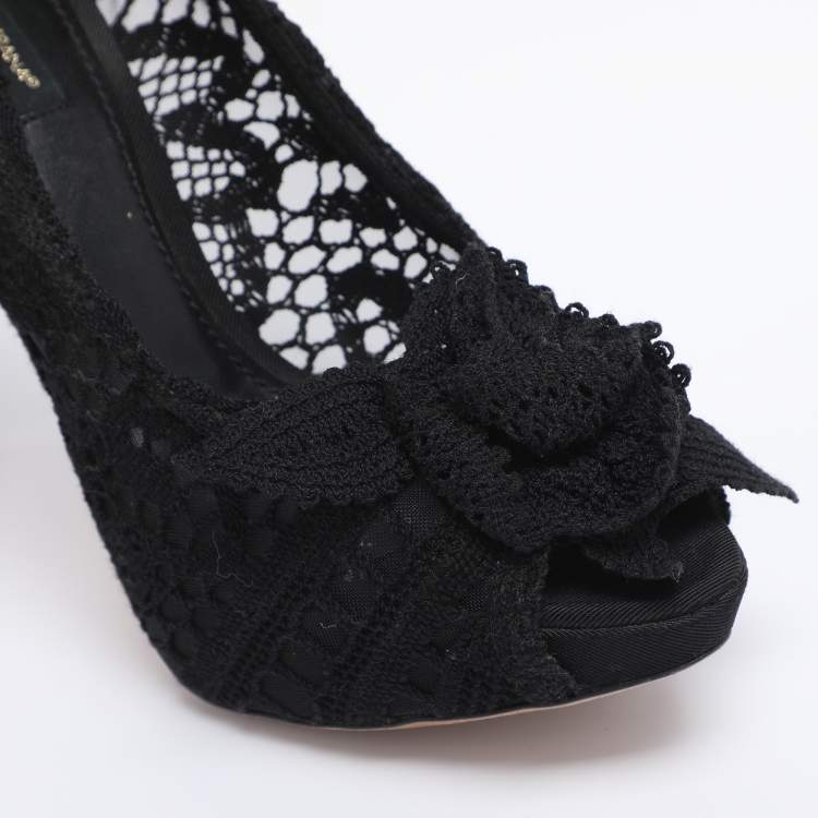 Pre Owned Dolce & Gabbana Black Lace Flower Lace Embellished Platform Pumps Size 38
