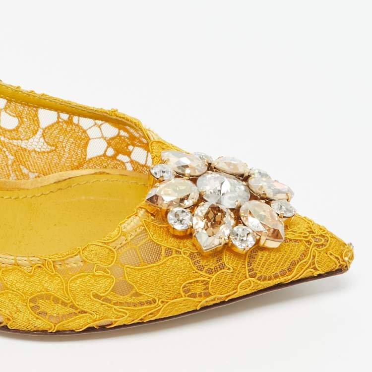 Pre Owned Dolce & Gabbana Yellow Lace and Mesh Bellucci Crystal Embellished Pointed Toe Pumps Size 40