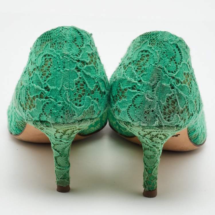 Pre Owned Dolce & Gabbana Green Lace Bellucci Crystal Embellishment Pumps Size 37