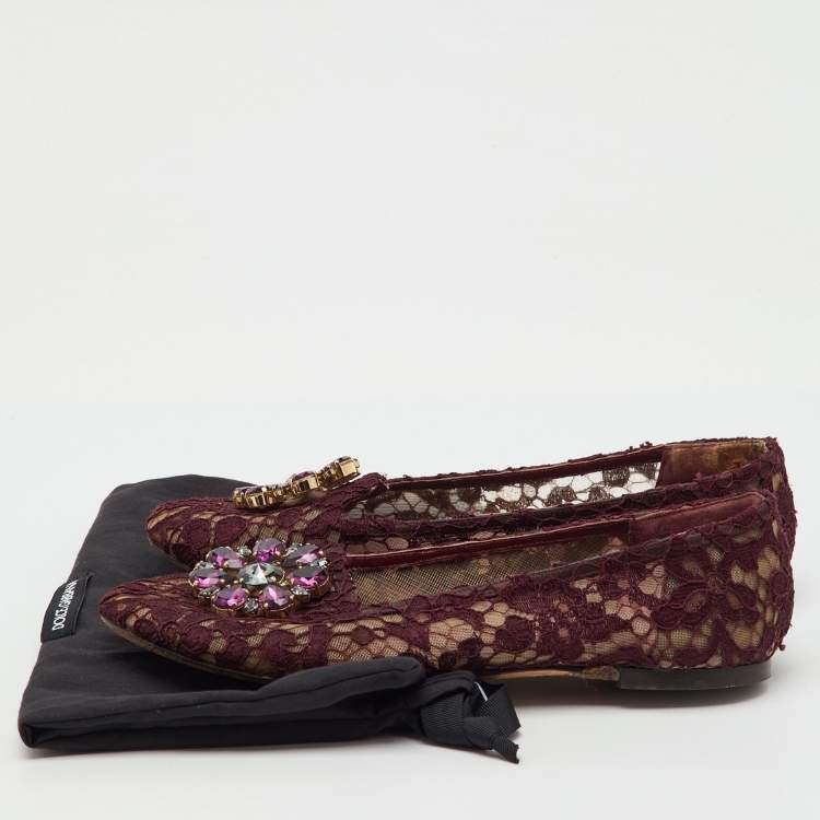 Pre Owned Dolce & Gabbana Burgundy Lace Crystal Embellished Taormina Ballet Flats Size 39