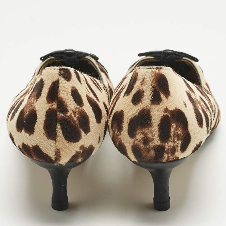 Pre Owned Dolce & Gabbana Brown/Beige Calf Hair Bow Pointed Toe Pumps Size 37