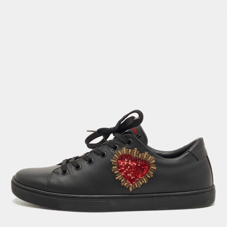 Pre Owned Dolce & Gabbana Black Leather DG Heart Sneakers Size 39