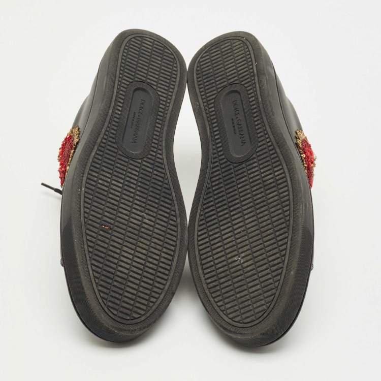 Pre Owned Dolce & Gabbana Black Leather DG Heart Sneakers Size 39