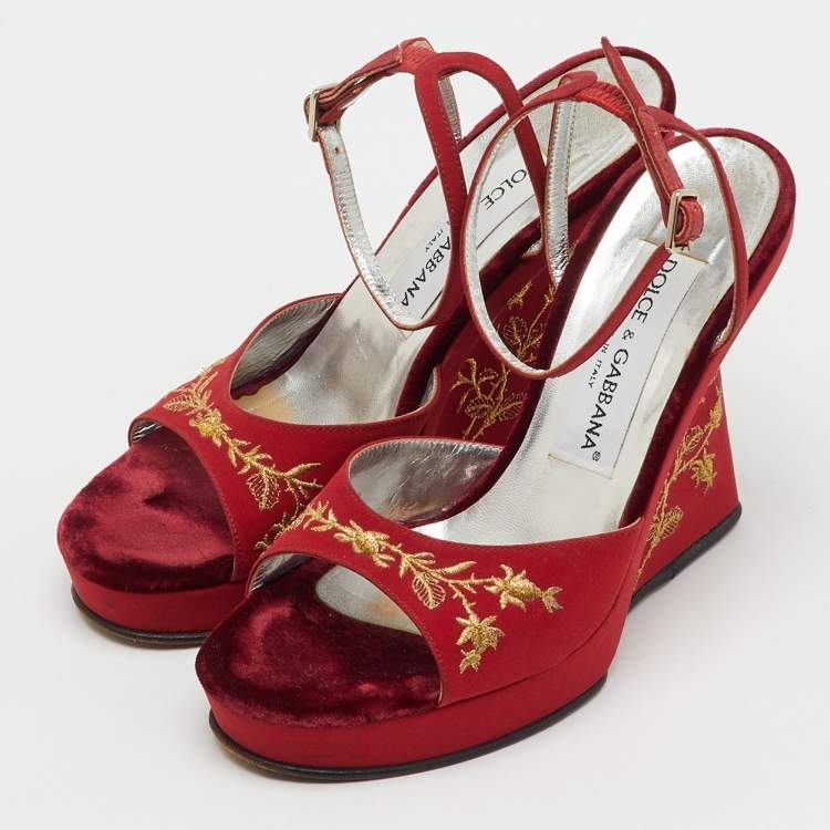 Pre Owned Dolce & Gabbana Red Fabric Embroidered Accent Wedge Ankle Strap Sandals Size 36