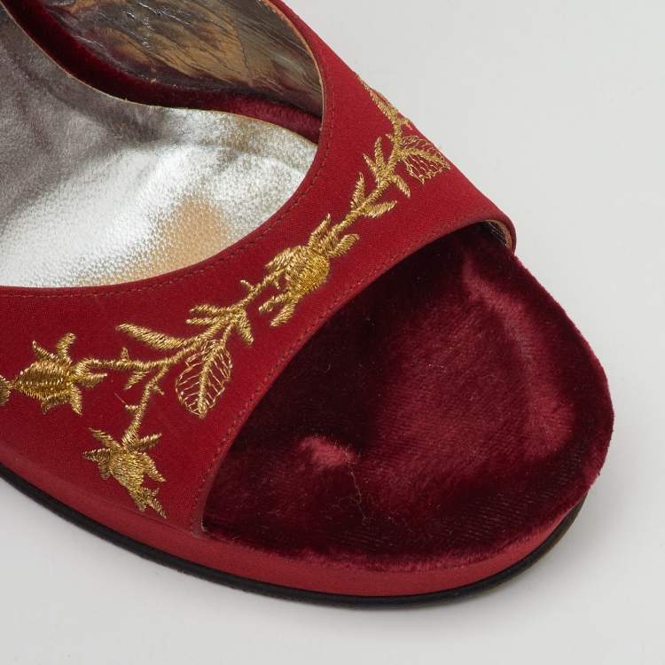 Pre Owned Dolce & Gabbana Red Fabric Embroidered Accent Wedge Ankle Strap Sandals Size 36