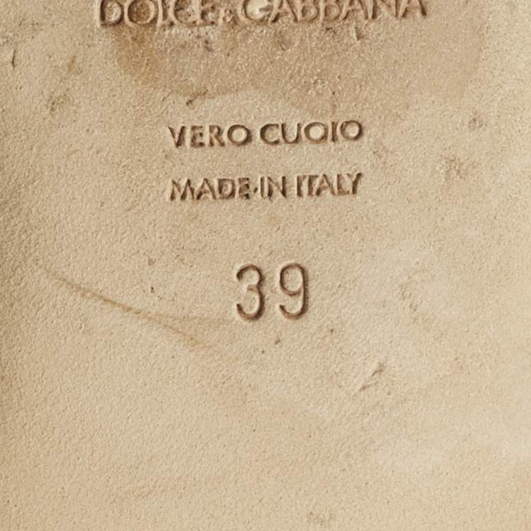 Pre Owned Dolce & Gabbana Beige Lace Crystal Embellish Ballet Flats Size 39