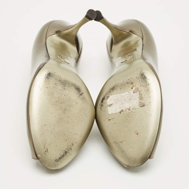 Pre Owned Dolce & Gabbana Metallic Leather Peep Toe Pumps Size 36.5