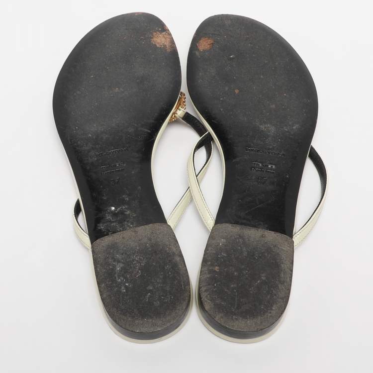 Pre Owned Dolce & Gabbana Cream Patent Leather Thong Sandals Size 37