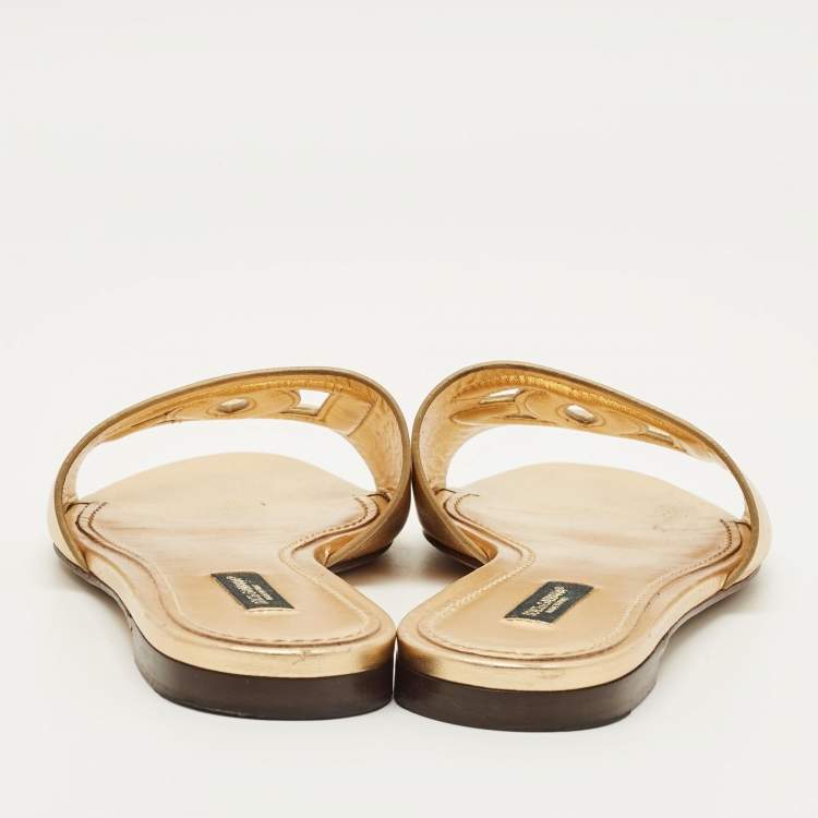 Pre Owned Dolce & Gabbana DG Logo Size 37 Gold Leather Flat Slide