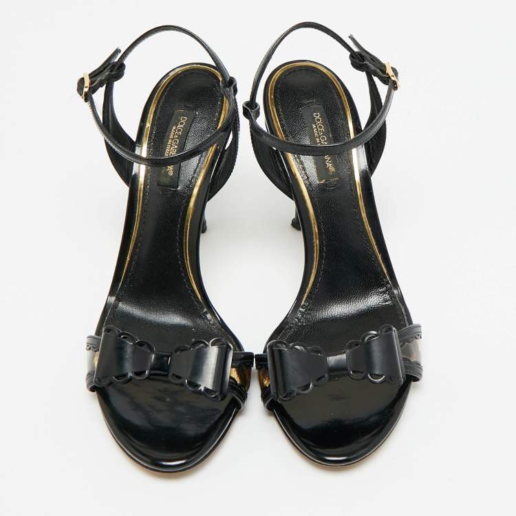 مملوكة مسبقًا Dolce & Gabbana Size 36 Two Tone Patent Leather Bow Ankle Strap Sandals