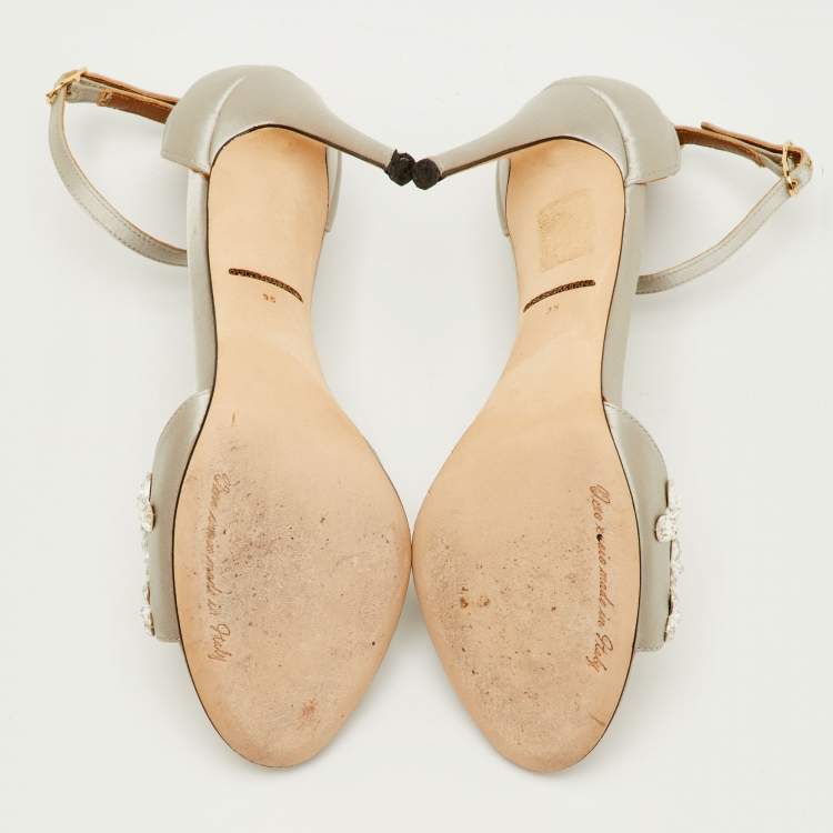 Pre Owned Dolce & Gabbana Size 35 Silver Satin Crystal Embellished Ankle Strap Sandals