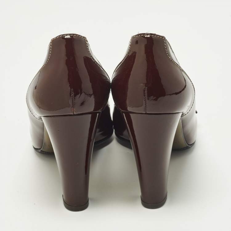 Pre Owned Dolce & Gabbana Size 38 Burgundy Patent Leather Pumps