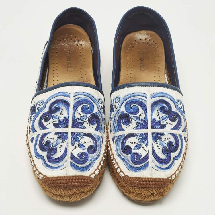 Pre Owned Dolce & Gabbana Majolica Size 38 Blue/White Canvas and Leather Espadrille Loafers