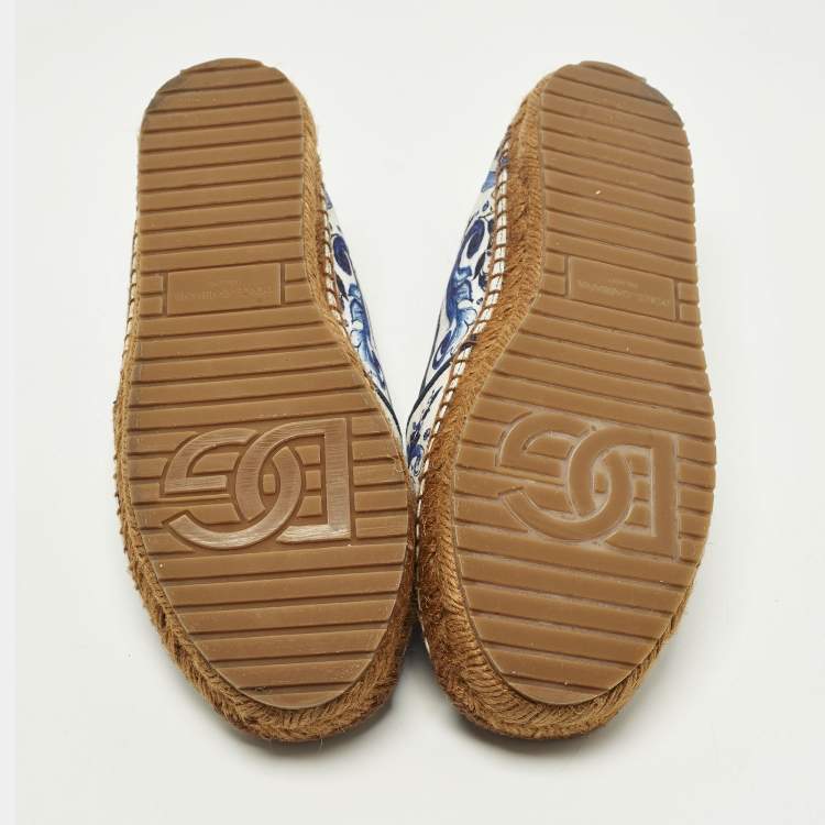 Pre Owned Dolce & Gabbana Majolica Size 38 Blue/White Canvas and Leather Espadrille Loafers