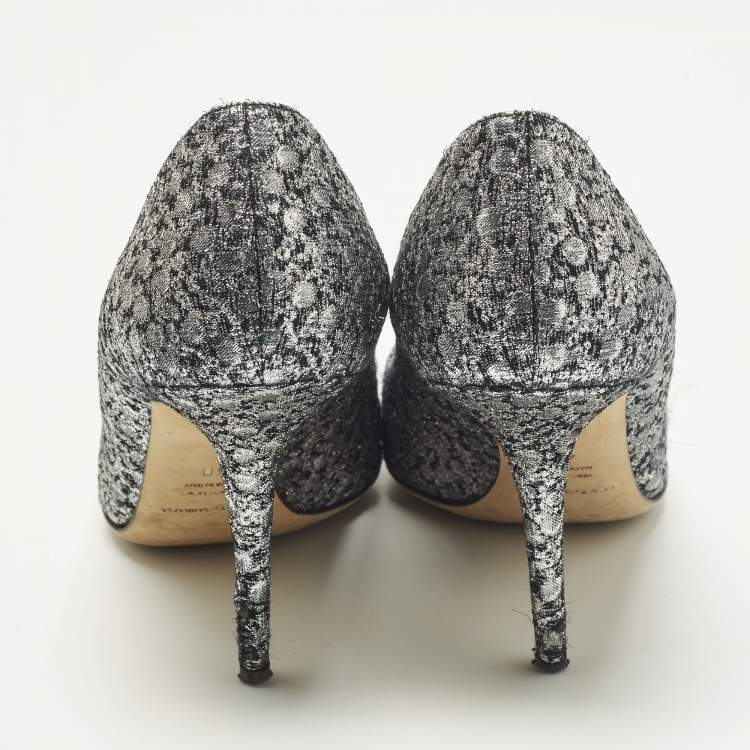 Pre Owned Dolce & Gabbana Bellucci Size 40 Silver Lurex Fabric Pumps