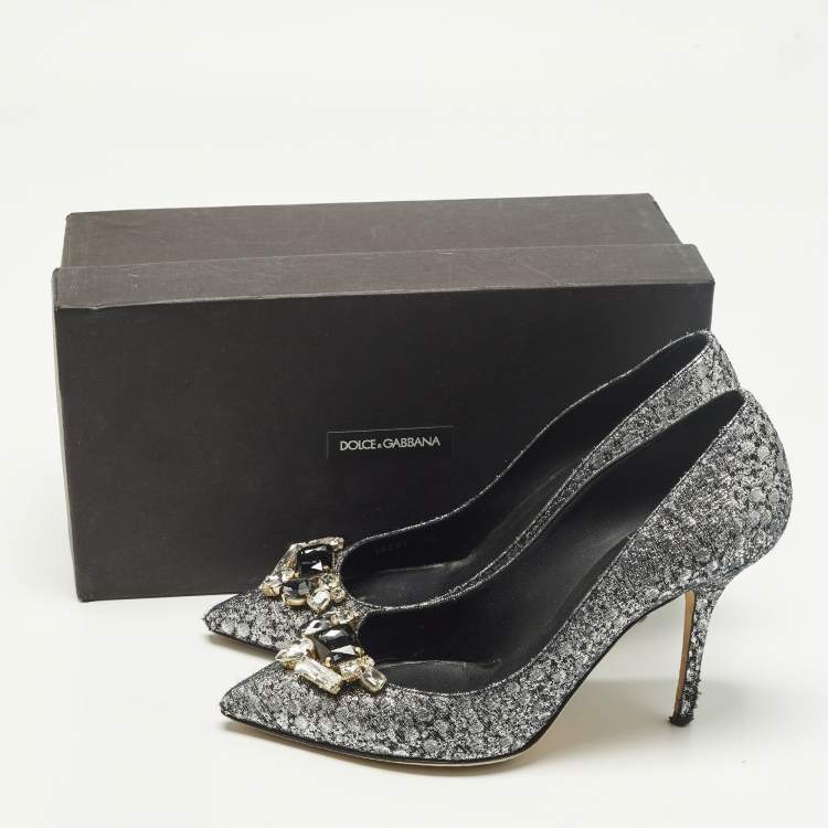 Pre Owned Dolce & Gabbana Bellucci Size 40 Silver Lurex Fabric Pumps