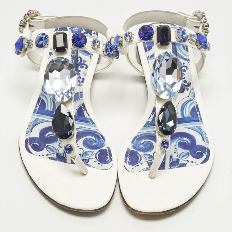 مملوكة مسبقًا Dolce & Gabbana Size 38 Multicolor Patent Leather  Crystals Embellished Thong Flats 