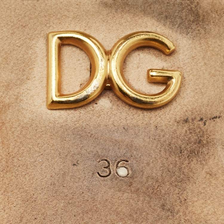 مملوكة مسبقًا Dolce & Gabbana DG Logo Size 36 Green Leather Slingback Pumps