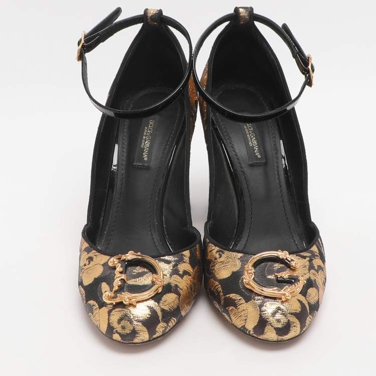 Pre Owned Dolce & Gabbana DG Logo Size 36.5 Gold/Black Brocade Fabric and Patent Leather Pumps