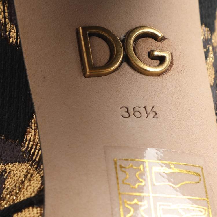 Pre Owned Dolce & Gabbana DG Logo Size 36.5 Gold/Black Brocade Fabric and Patent Leather Pumps