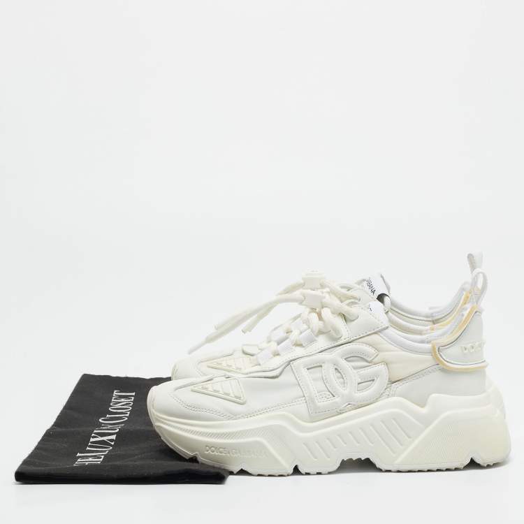 Pre Owned حذاء رياضي دولتشي أند غابانا بورتوفينو برباط شعار الماركة جلد أسود وذهبي مقاس 38.5