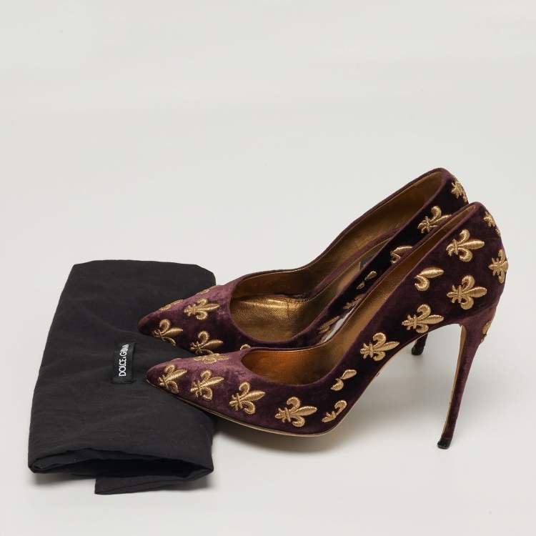 Pre Owned Dolce & Gabbana Lily Size 40 Burgundy Velvet Embroidered Pointed Toe Pumps